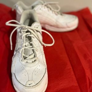 Nike Cross Trainer Shoes